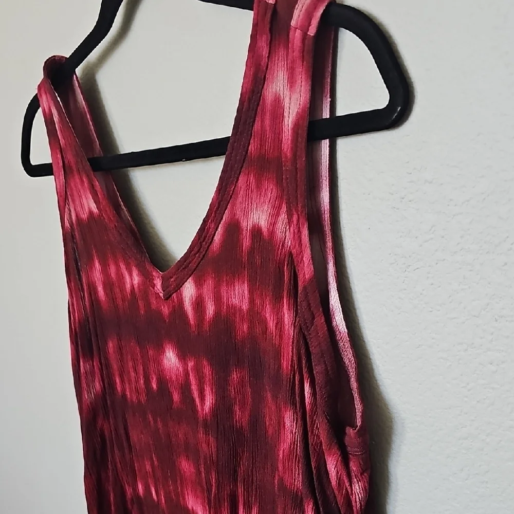 Torrid Boho Plus Size Burgundy Wine Crinkle Gauze Tie-Dye Tank Top Size 1X - Picture 5 of 9